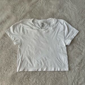 Aritzia sunday best seamless top